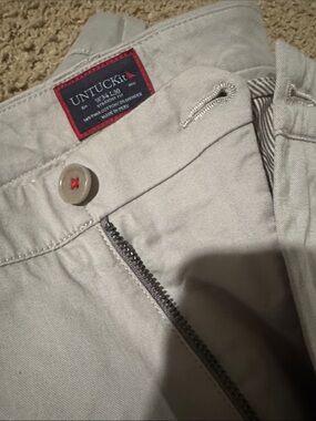 UNTUCKit Light Gray Casual Chinos 34x30